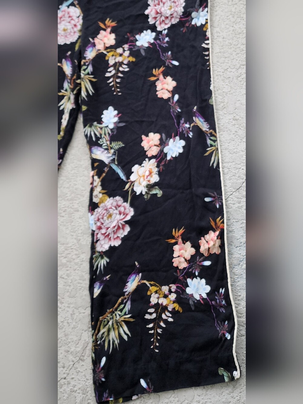 Johnny Was Black Floral Wide-Leg Pull-On Pants - Picture 7 of 11